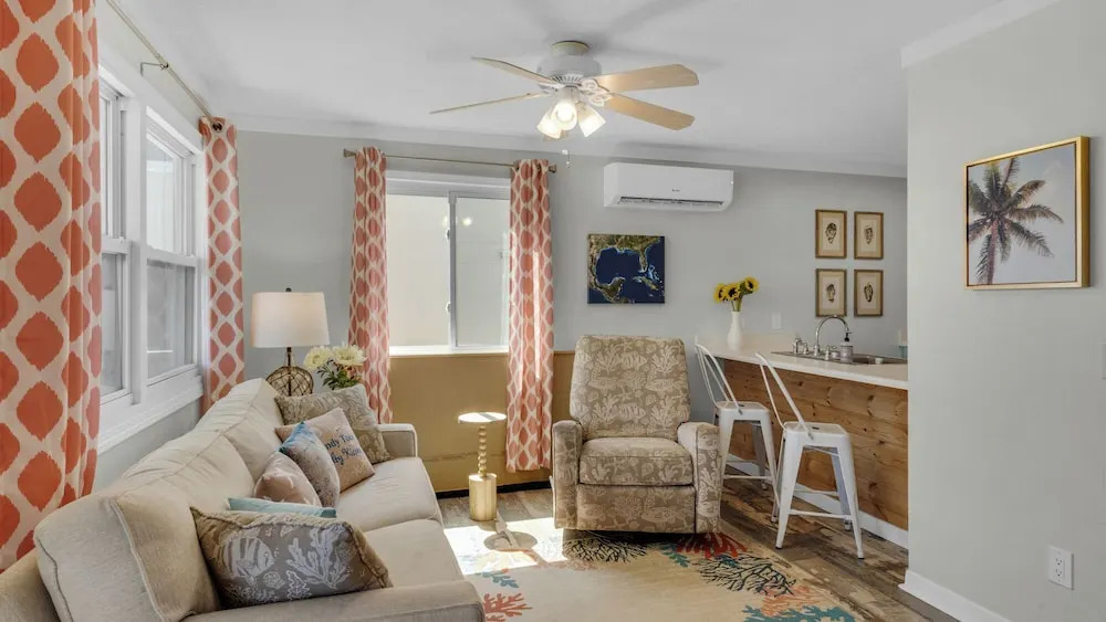 1br/1ba, Covered Parking, Perfect for Couples!
