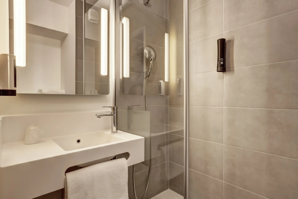 B&B HOTEL Evian Publier