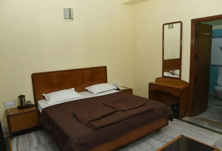Hotel Wonder Hills,Har ki Pauri Road Haridwar
