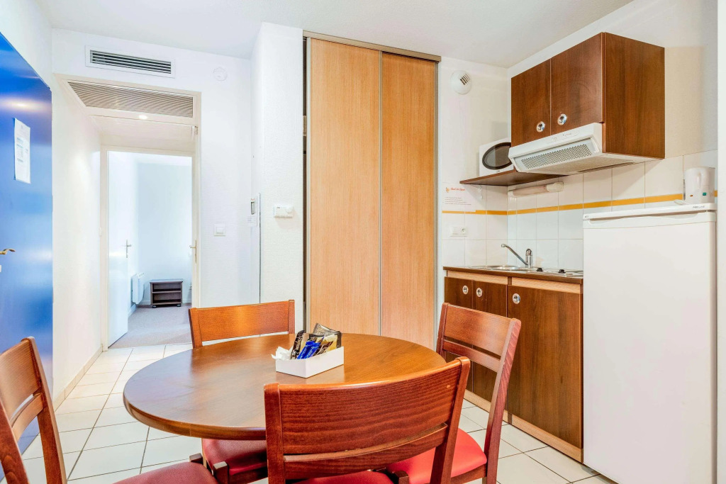 Comfort Suites Pau Idron