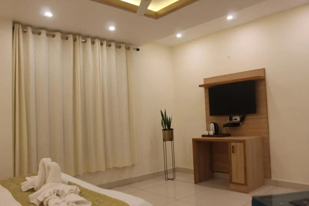 Hotel Royal Palm Dehradun