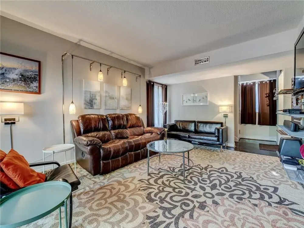 5301 Treetops - Two Bedroom Condo