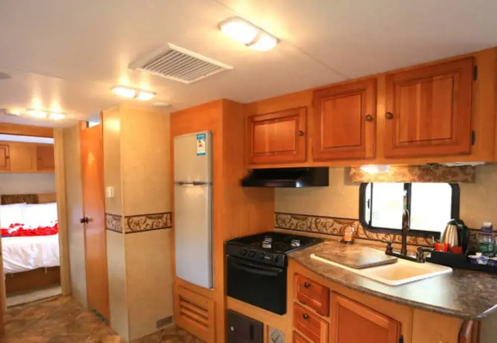 XFY Caravan