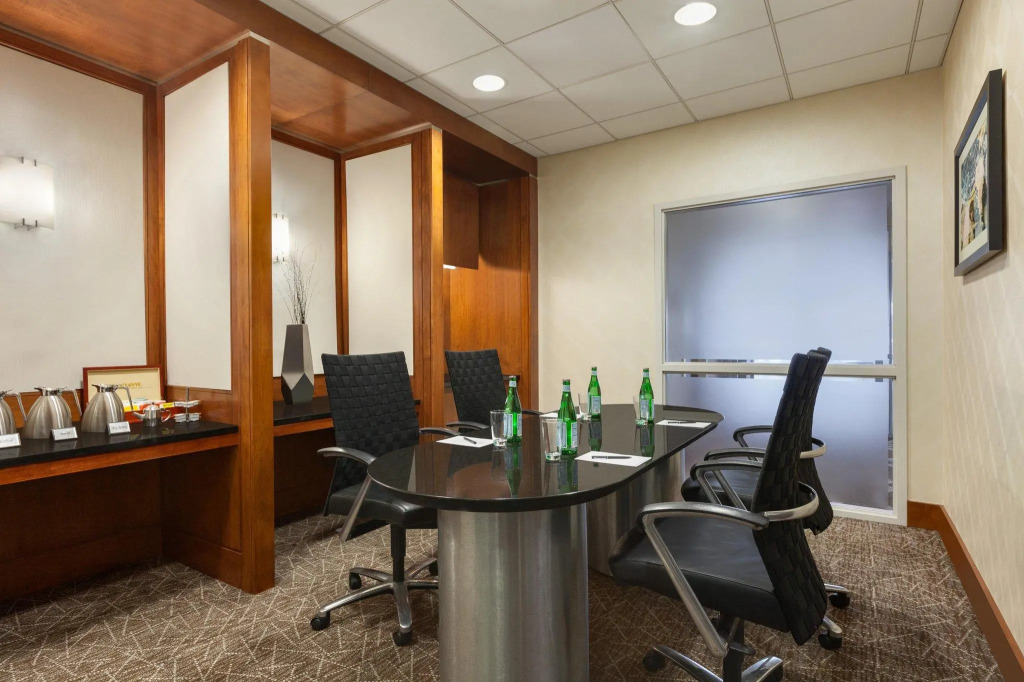Hilton Baltimore BWI Airport