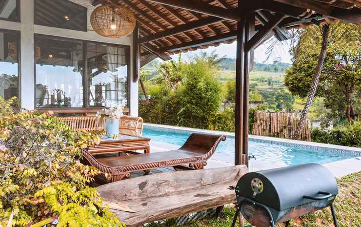 Villa Art hill - A little bali in PUNCAK