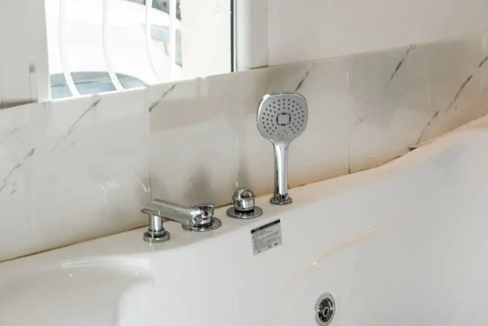 Green Luxe Suite 1 Private Hot Tub