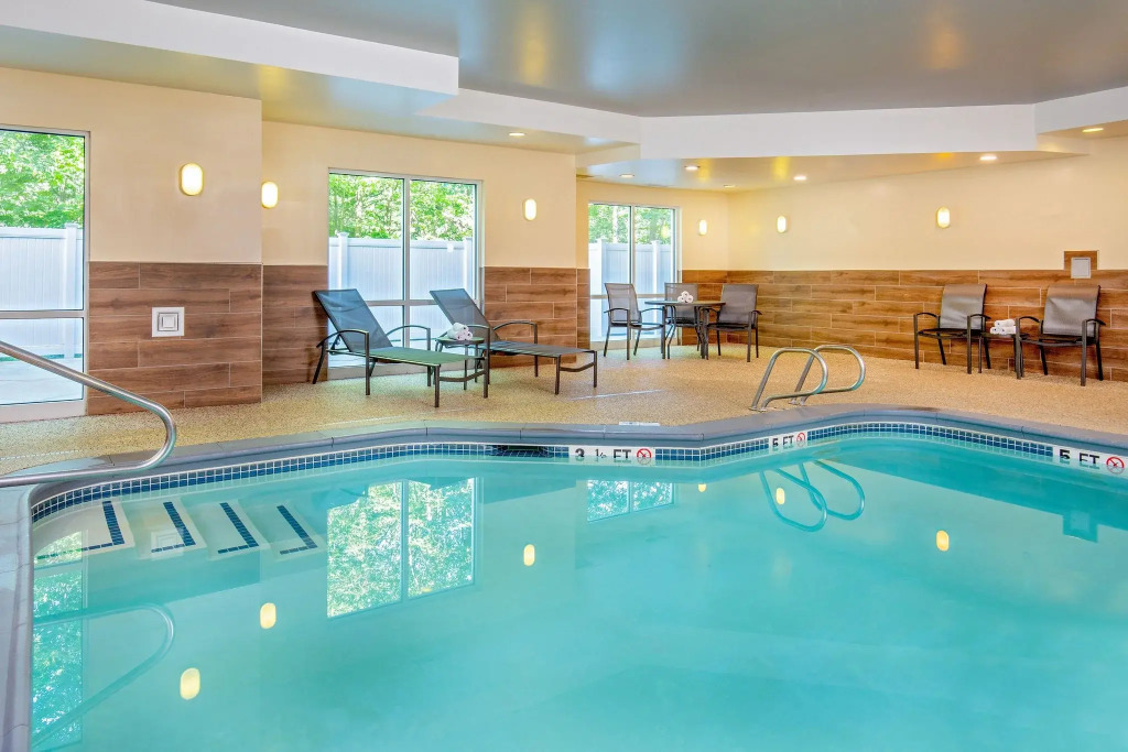 Fairfield Inn & Suites by Marriott Brunswick Freeport