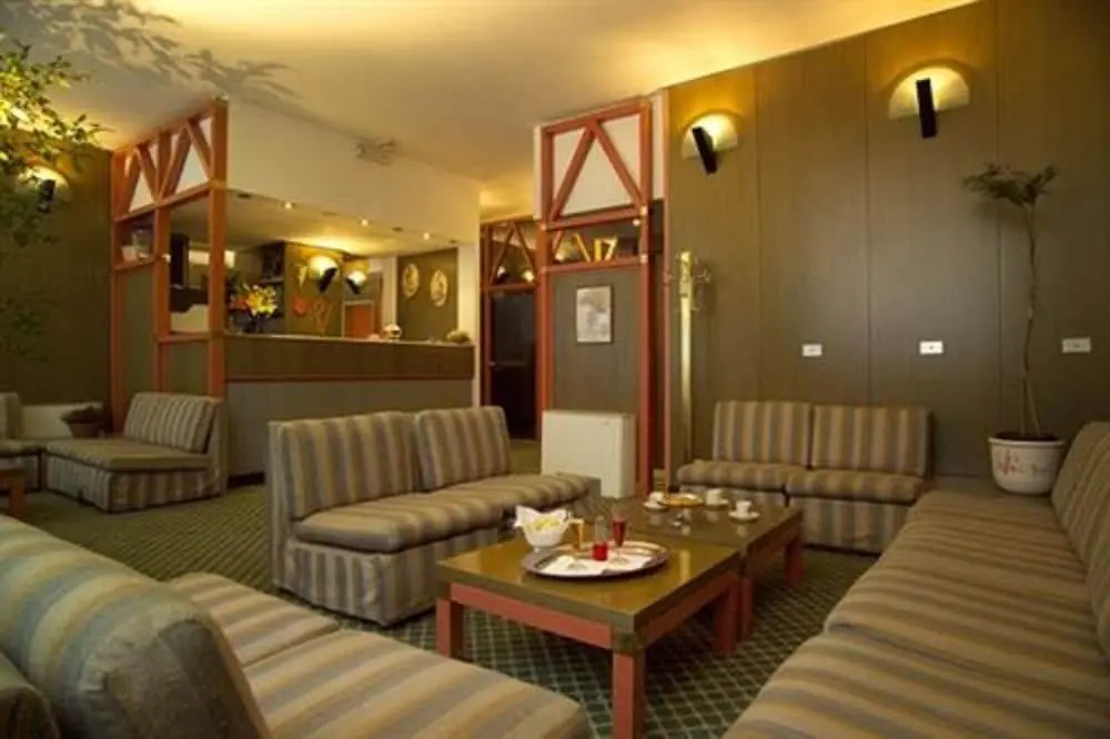 Hotel Johnny