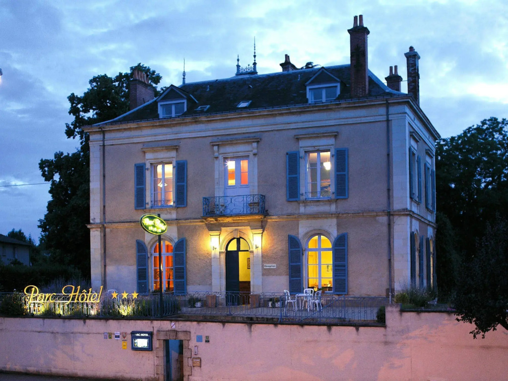 Logis Le Parc Hotel & Spa
