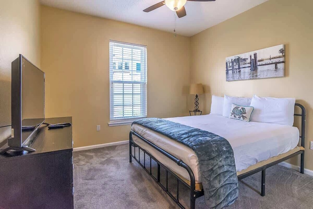 Legacy Villa 1702 - 2 bedroom 2 bath with garage in beachside neighborhood