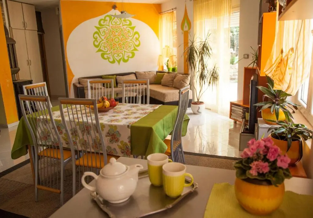 Mirta Apartments Family Farm