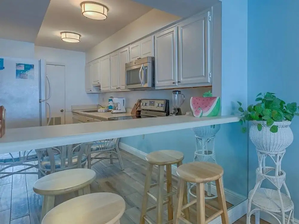 Edgewater 41 by Youngs Suncoast