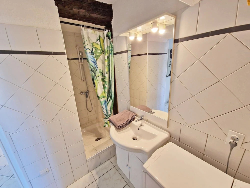 GregBnb - Le Lacordaire - Toulon Ouest