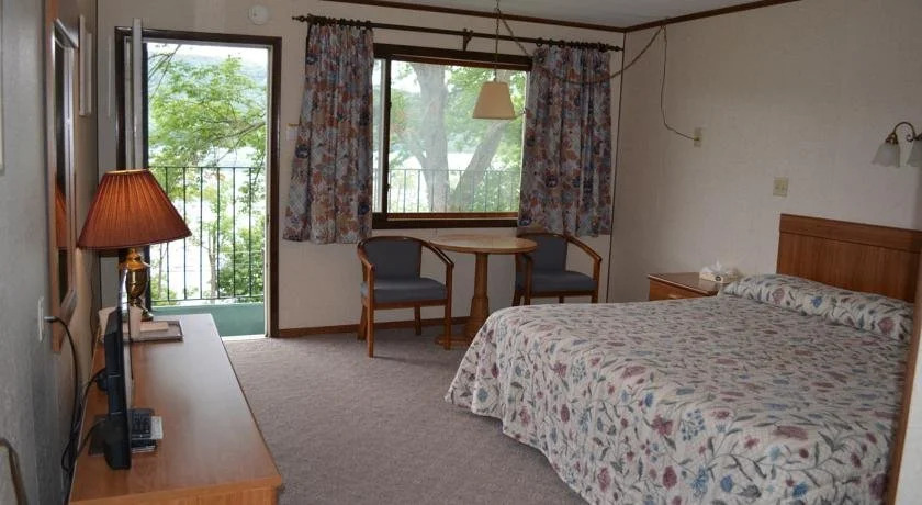 Terrace Motor Inn