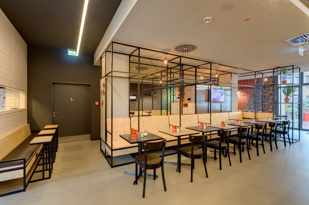 MEININGER Hotel Leipzig Hauptbahnhof