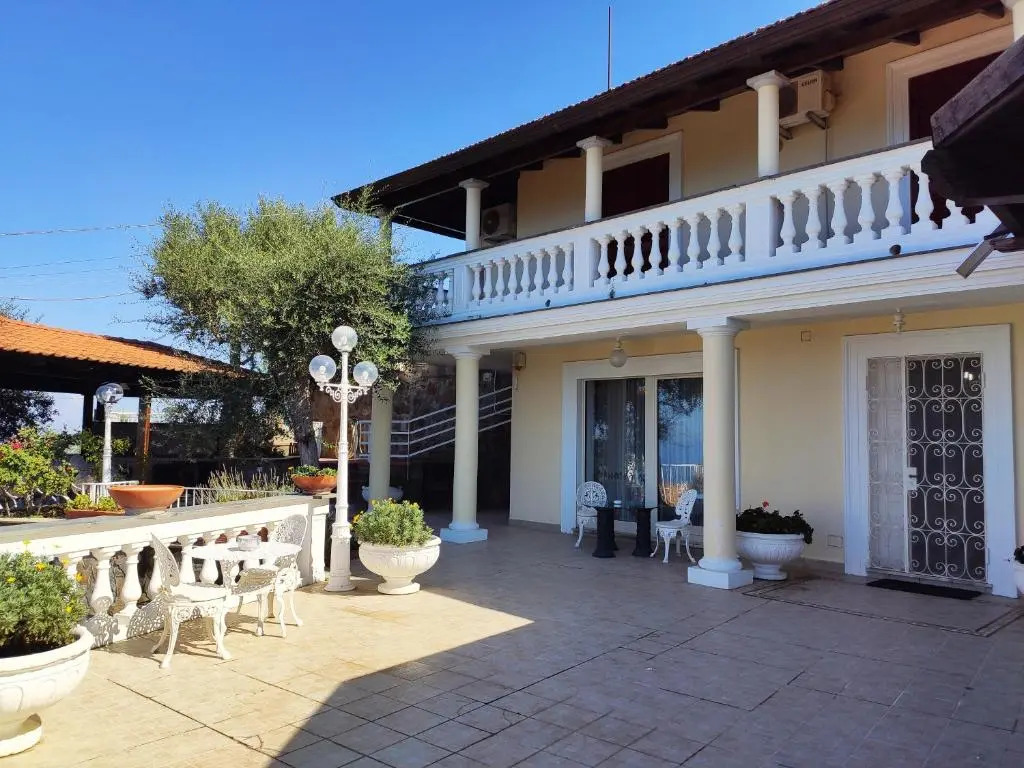 Villa Giulia upto 12people overlooking Capri