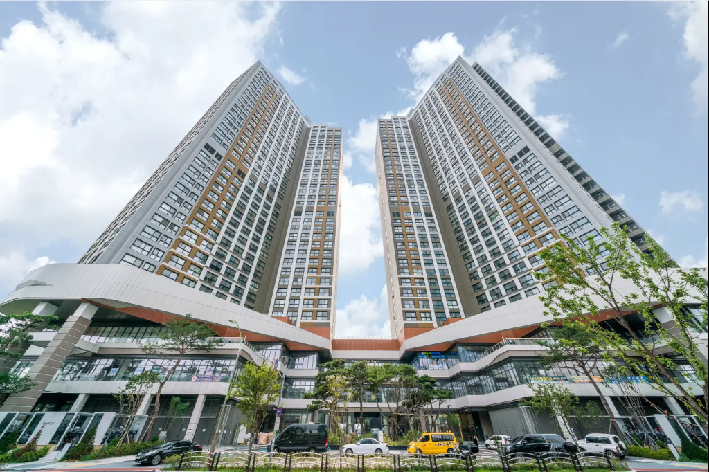 Urbanstay Songdo Moonlight Park