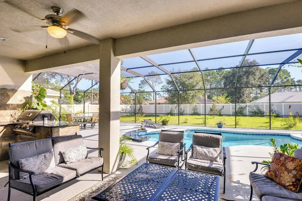 Palm Coast Paradise: Pool, Spa & Outdoor Kitchen