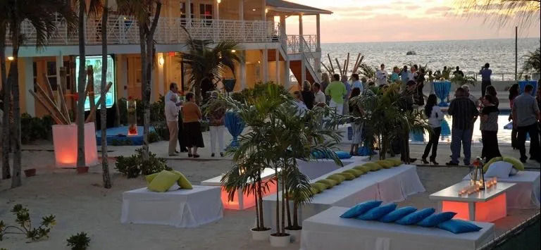 The Riviera, Grand Cayman