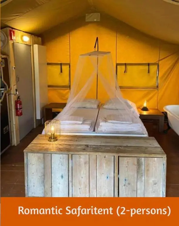 Safari Retreat "Explorer Tents"