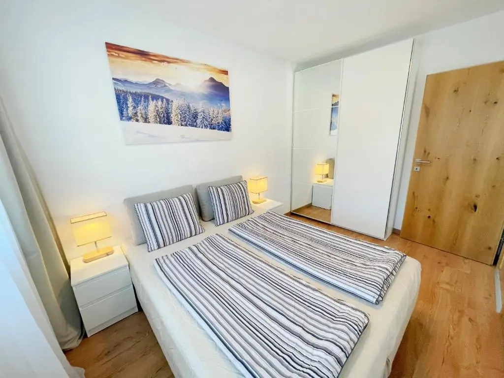 ALPsmart Apartments - Playground, Bike garage, Terrace, Sauna, near Lake