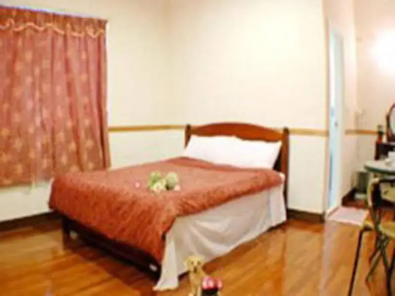 Chenyuan B & B