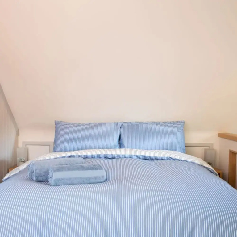 Stylish Cosy Annexe in Pretty Sailing Village