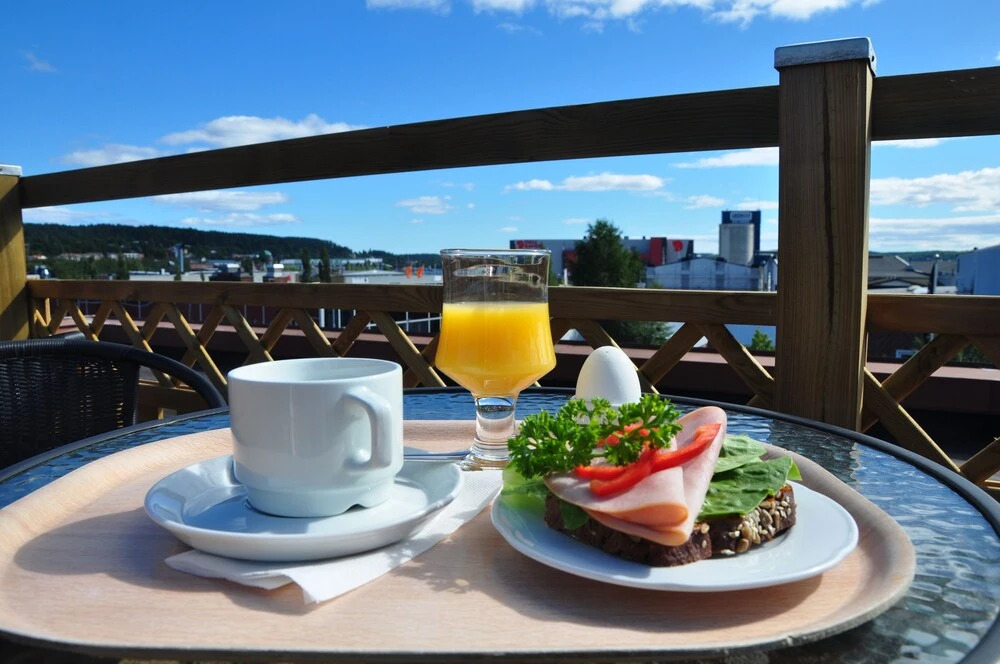 Strand City Hotel
