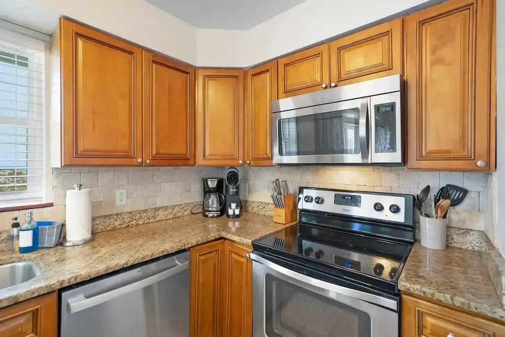 Oceanfront in St Aug Beach Patio BBQ Smart TVs