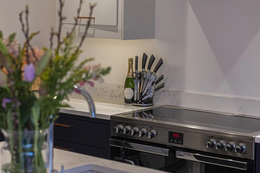 JOIVY Exclusive 3Br Home W/ Terrace In Chelsea