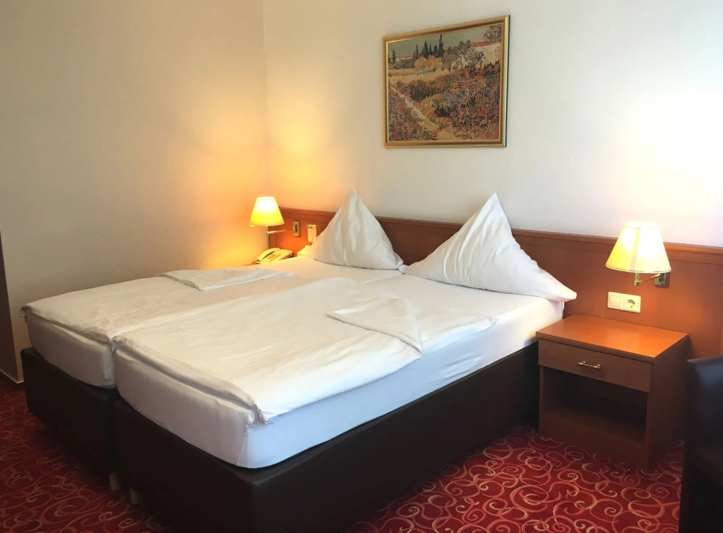Caravelle Hotel im Park