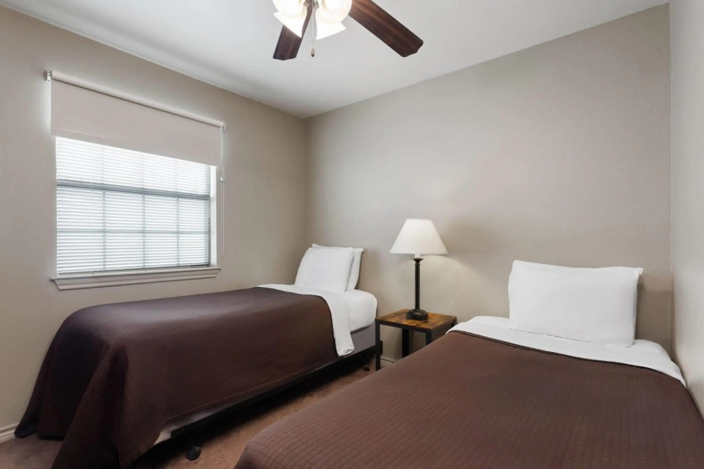 Eagles Den Suites Big Spring a Travelodge by Wyndham