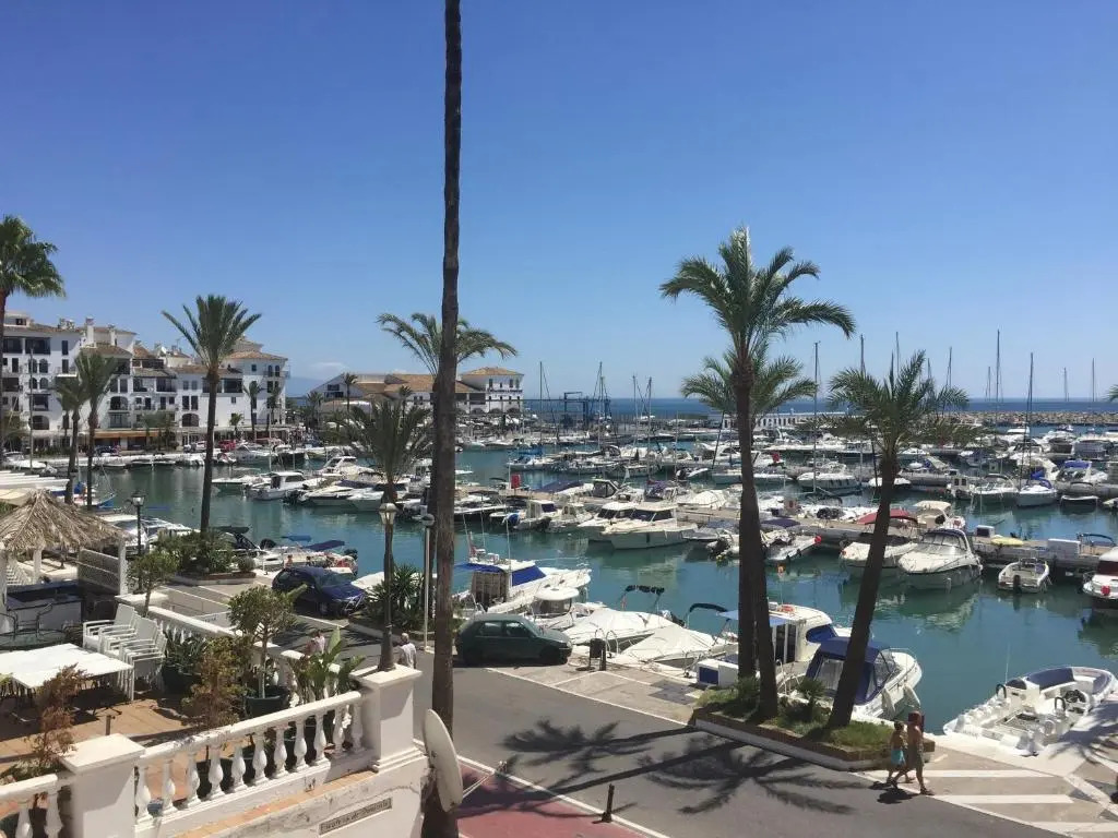 2130-Amazing 2 bedrooms with terrace sea view