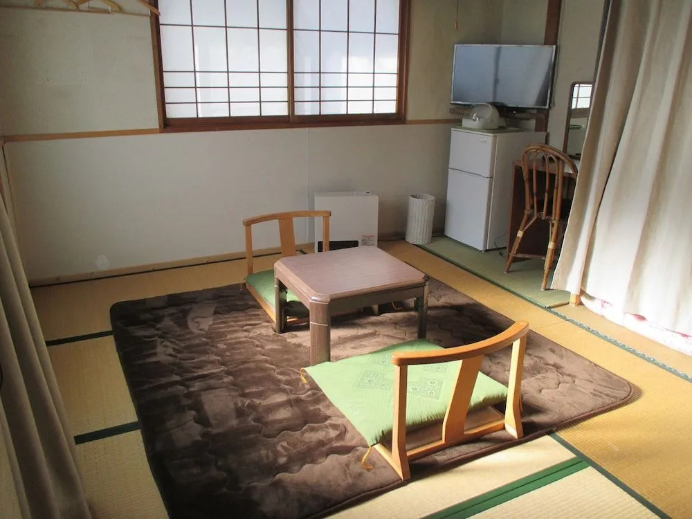 Pension Hakuba 70