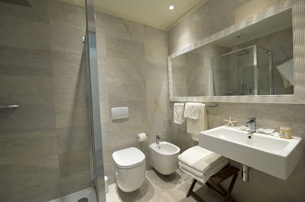 Hotel Aristeo Rimini fronte mare