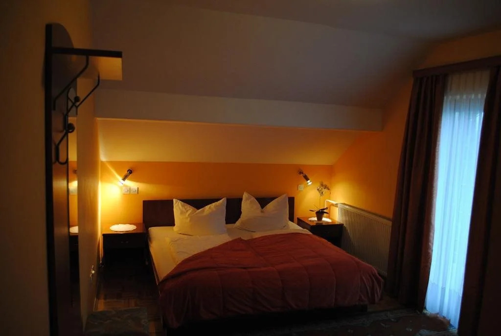 Hotel Roškar
