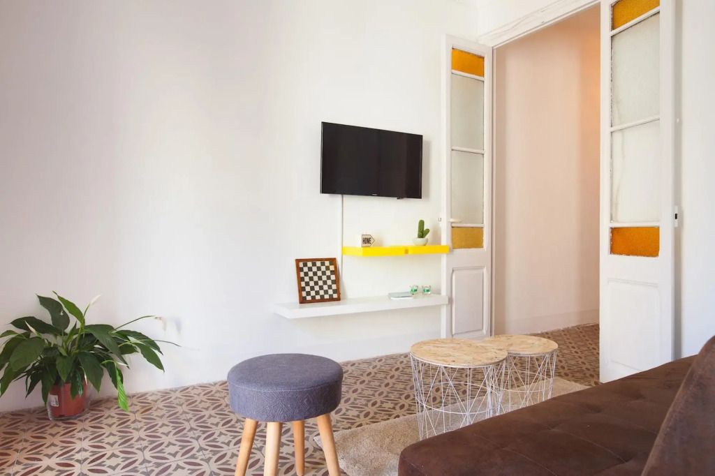 Consell Cent Apartments