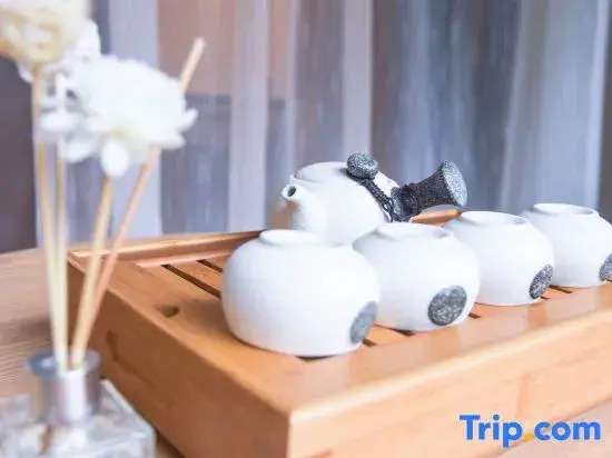 Xingyi Apartment Hotel (Chengdu East Railway Station Greenland 468 Concept)