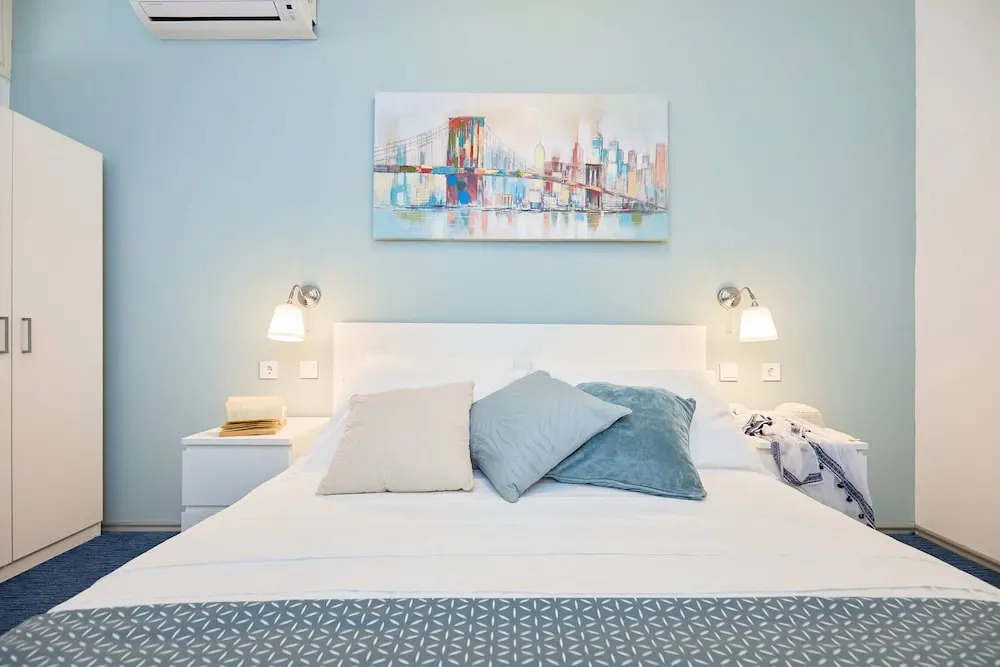 Apartment Aria