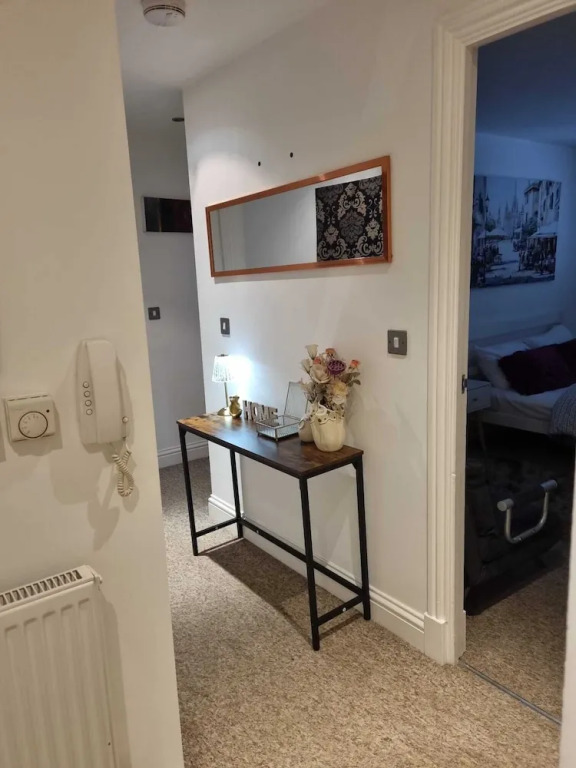 This is a two Bedroom Apartment Right in the Centre of Birmingham new Street