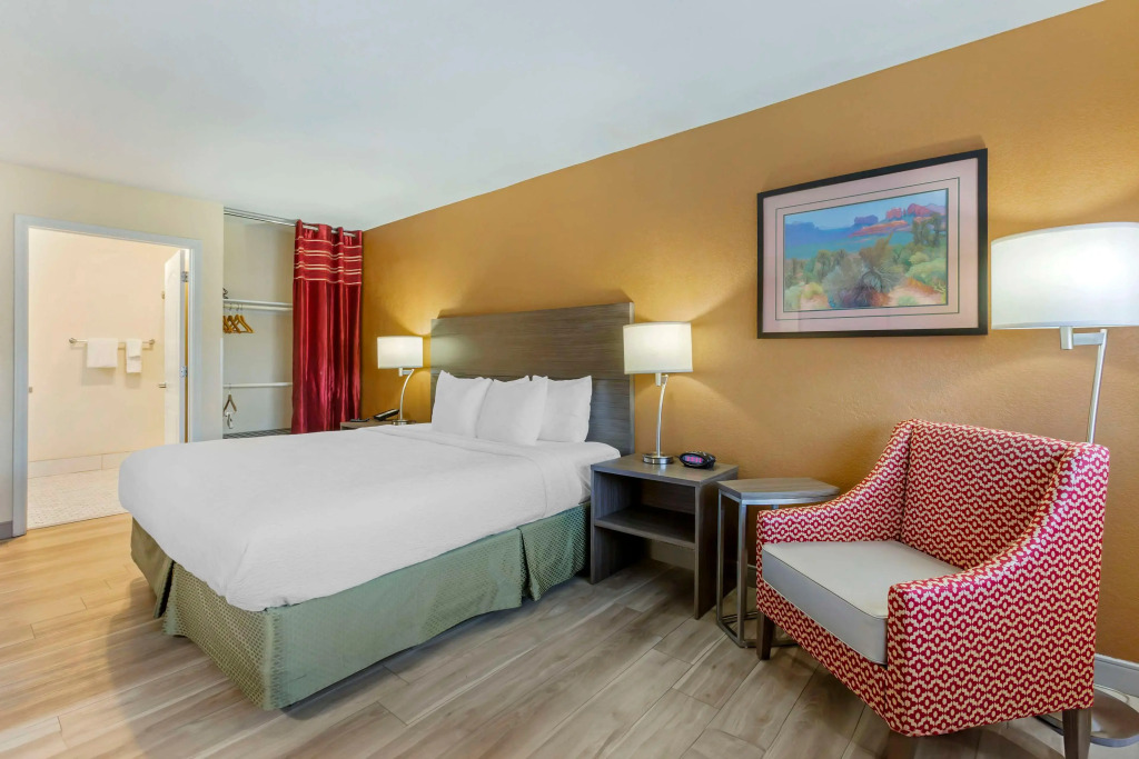 Best Western Superstition Springs Inn