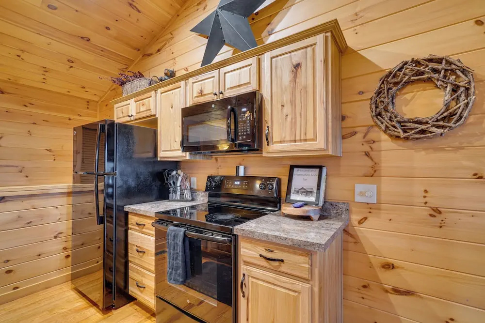 Private Hot Tub: Gatlinburg Cabin in the Clouds