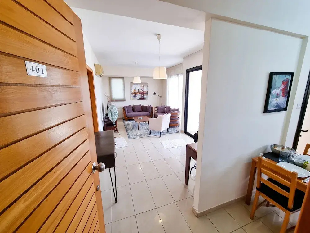Sunset Springs Apartment
