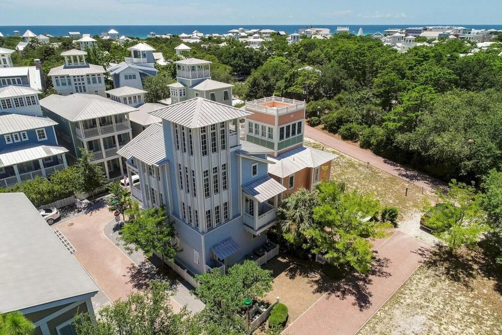 Our Happy Place - 50 Venice Circle by Dune Vacation Rentals