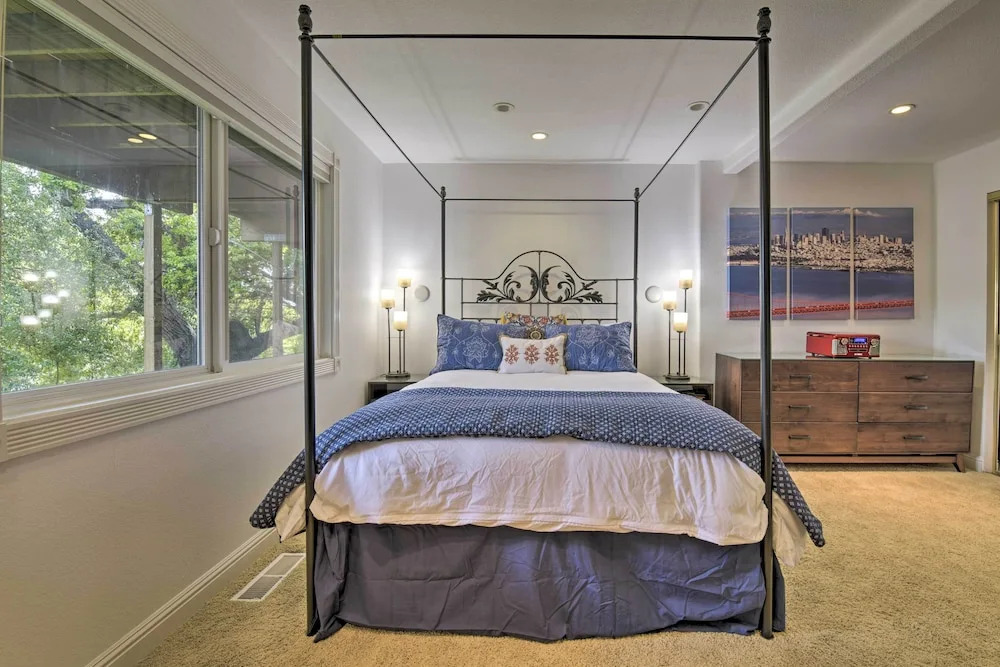 Designer Apartment < 1 Mile to Downtown San Rafael