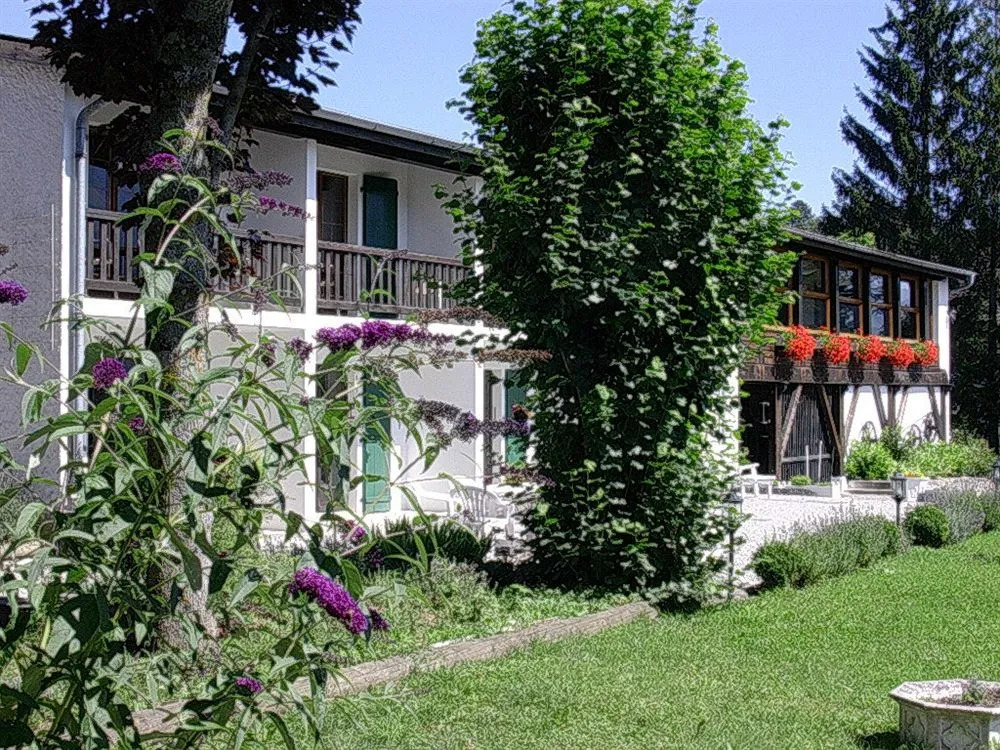 Le Castel en Gruyère