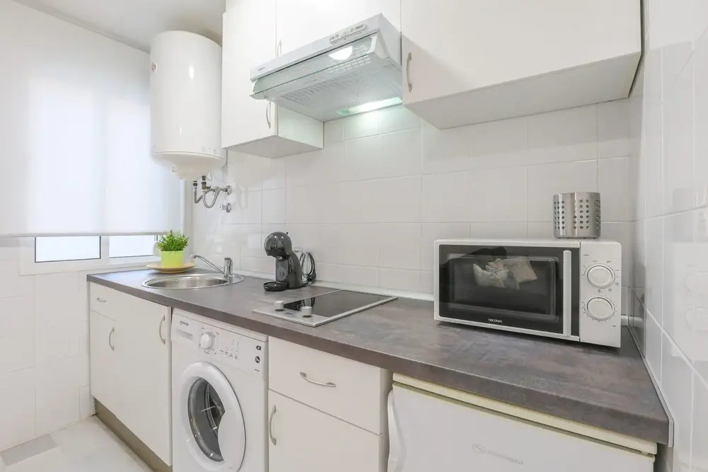 Divina in Sevilla With 1 Bedrooms and 1 Bathrooms