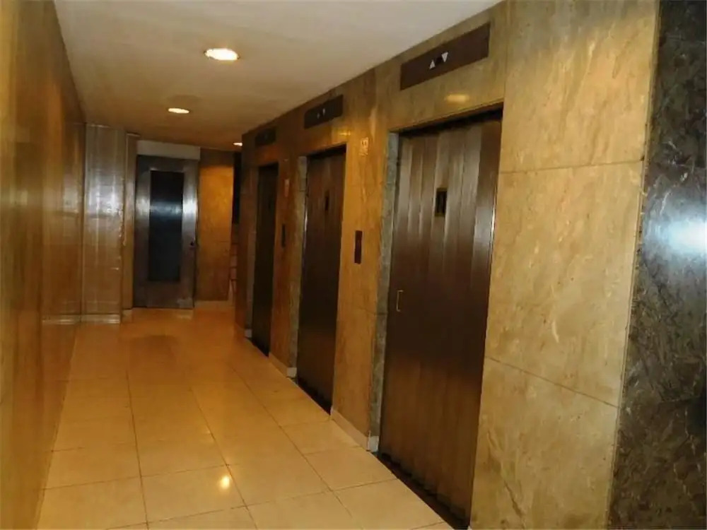 Corrientes Av Premium Location