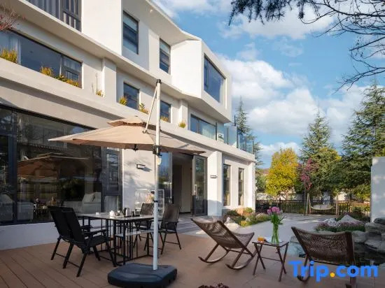 Lijiang Huashan Yunshe Snow Mountain View Homestay