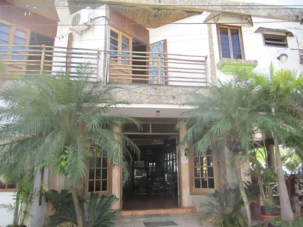 Hotel Sherwood